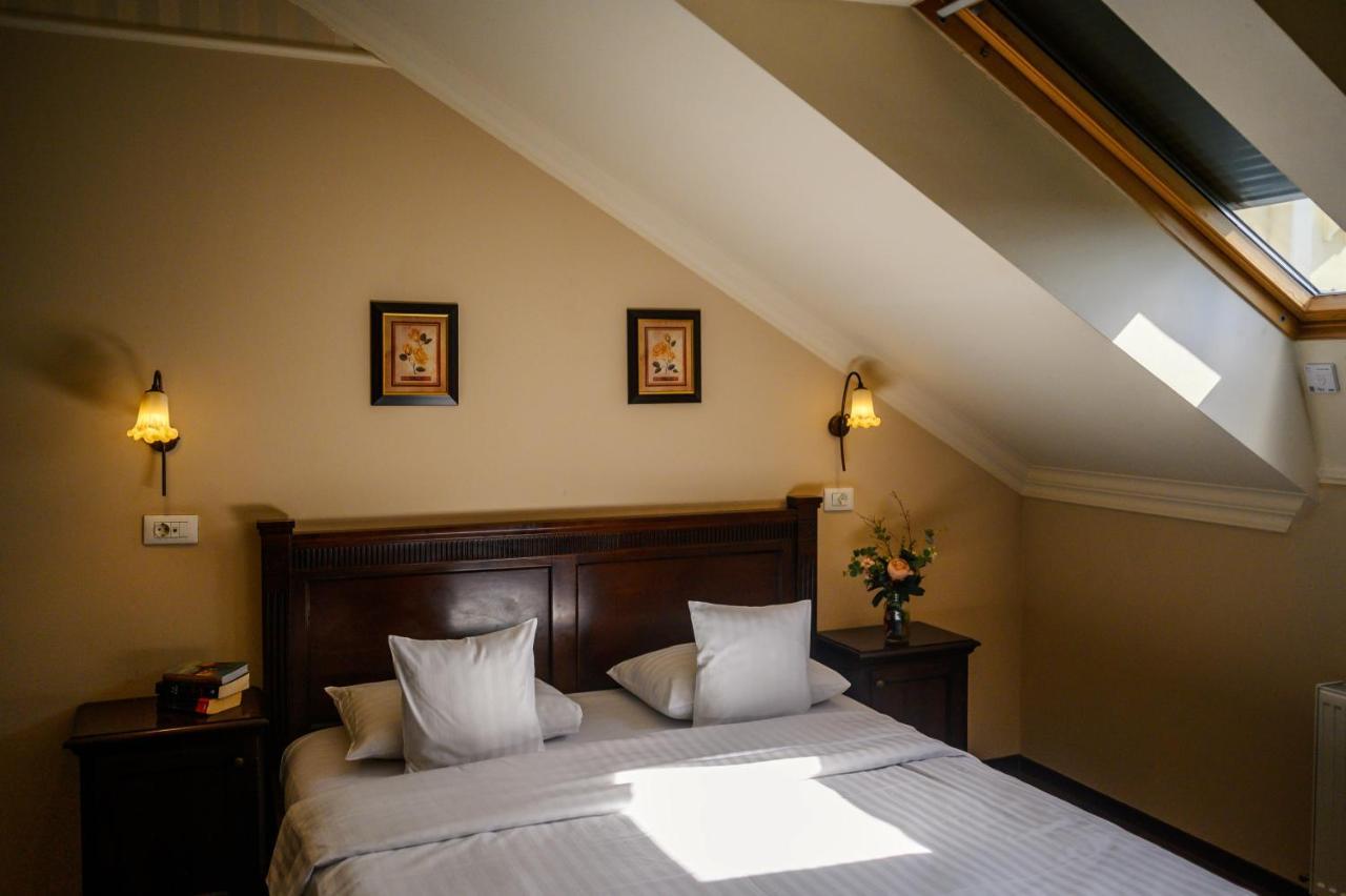 Aparthotel Iosefin Residence Timisoara Esterno foto