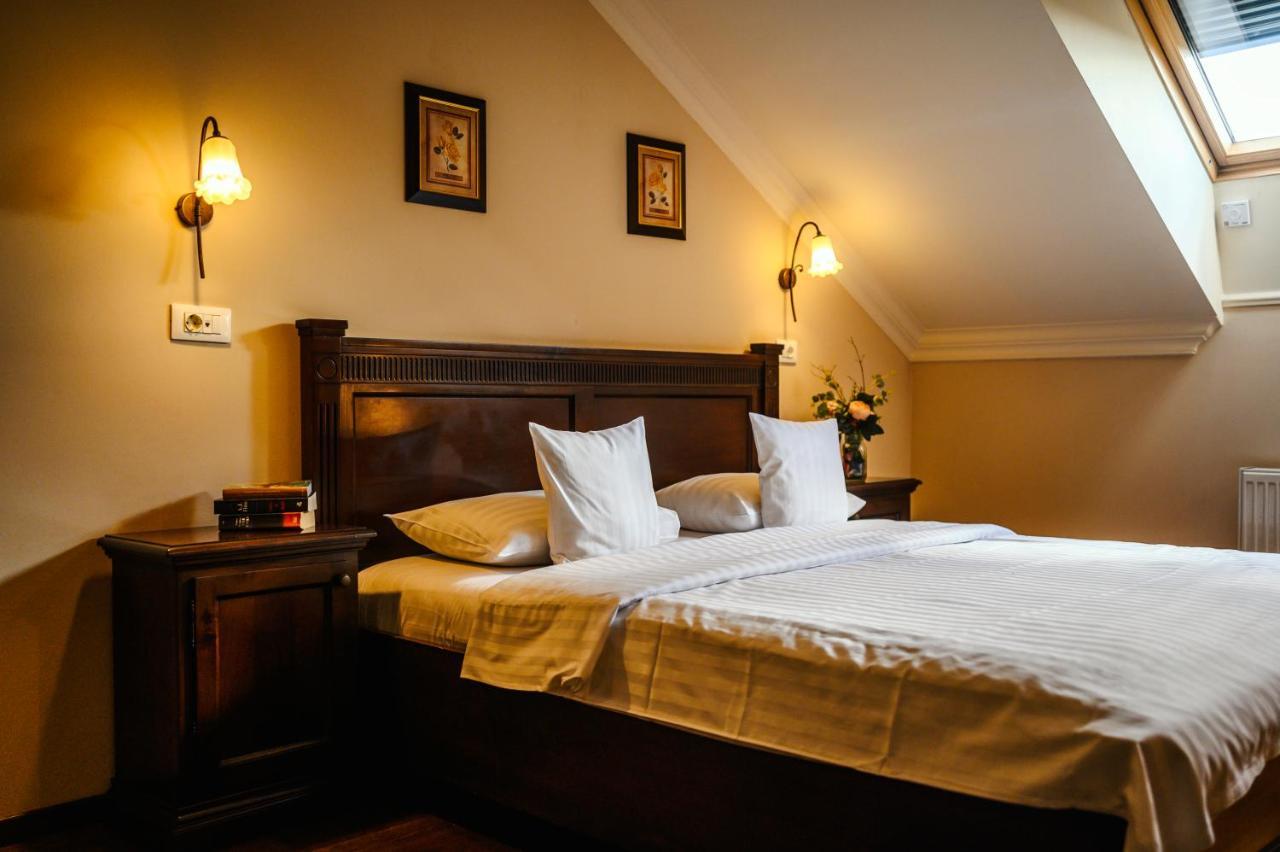 Aparthotel Iosefin Residence Timisoara Esterno foto
