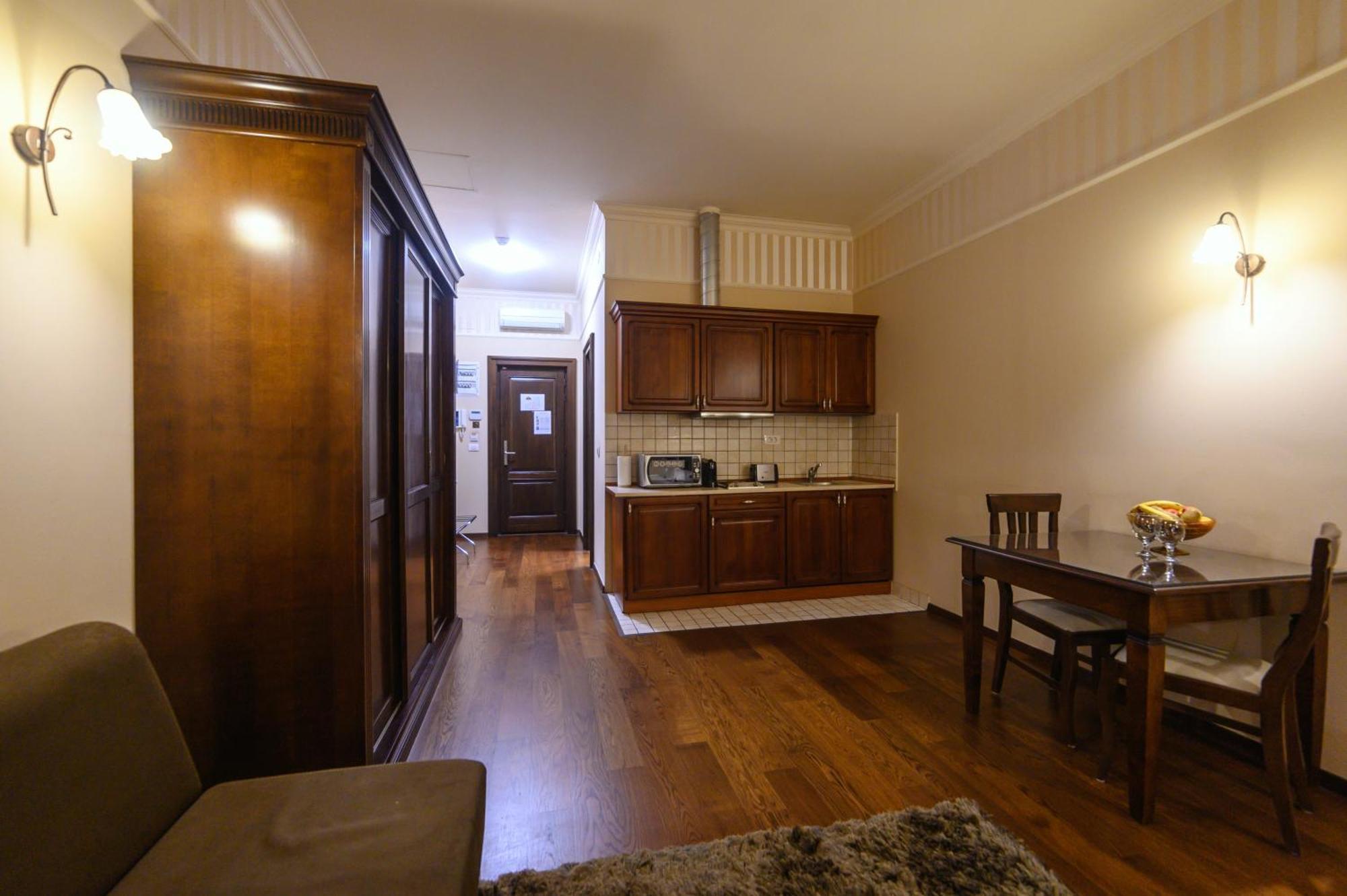 Aparthotel Iosefin Residence Timisoara Esterno foto