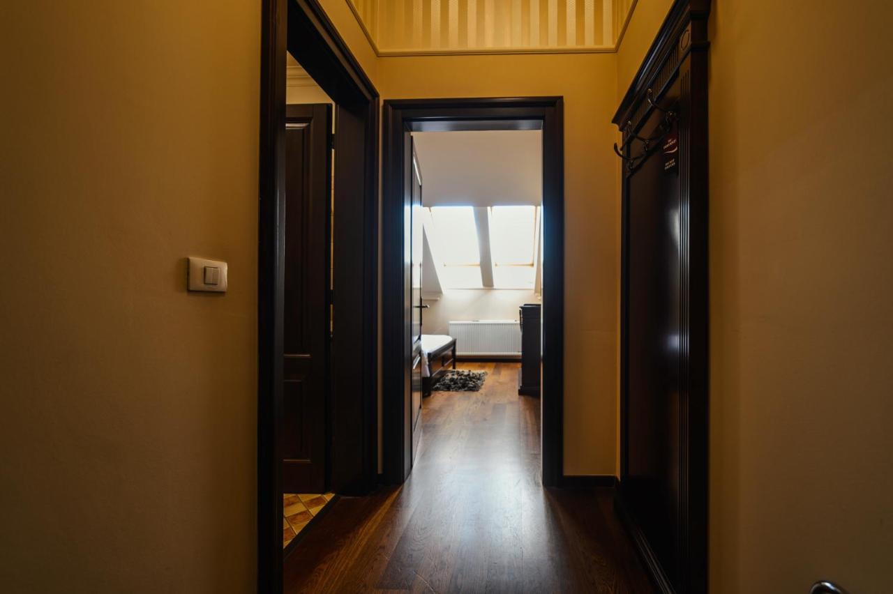 Aparthotel Iosefin Residence Timisoara Esterno foto